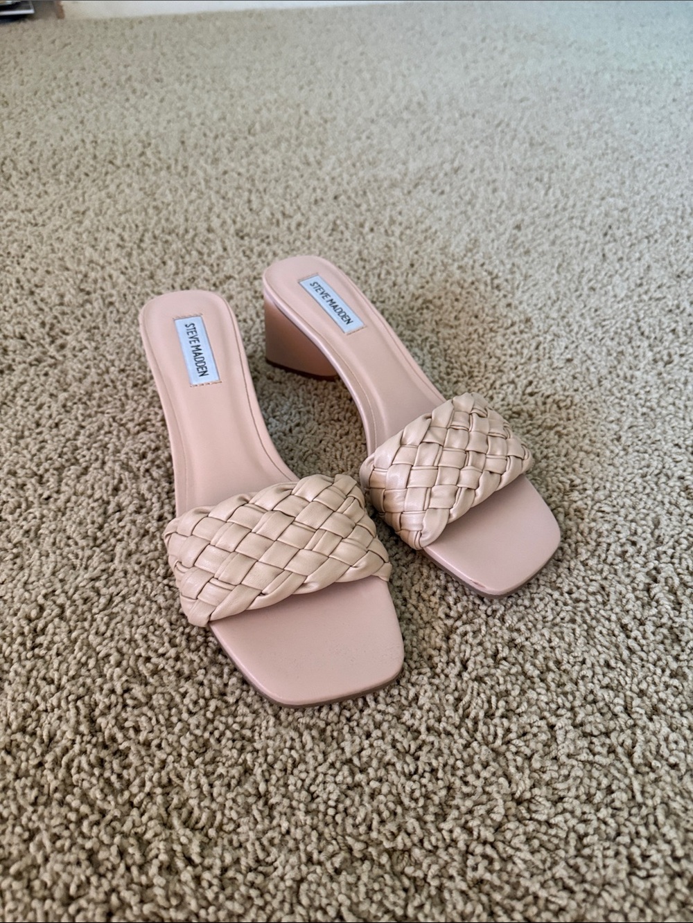 Women’s Size 9- Steve Madden Nude Braided Slide Mules
